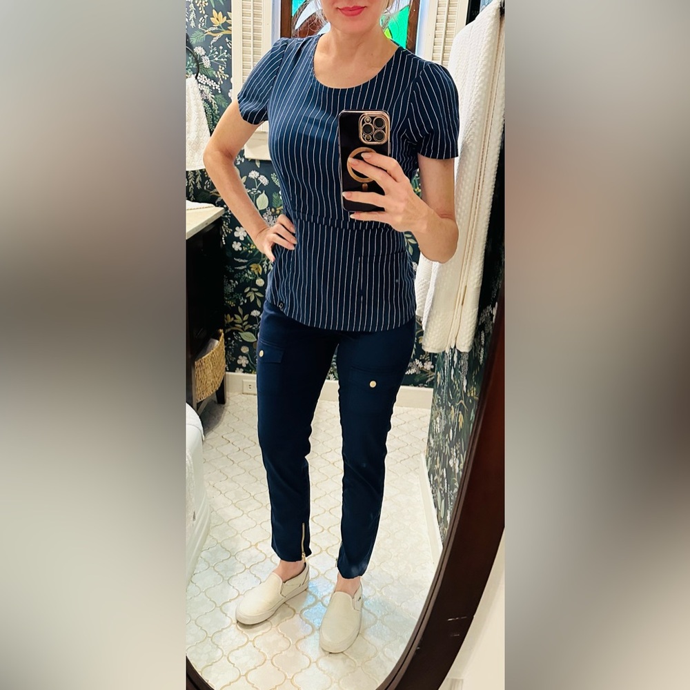 Jaanuu navy pinstripe scrub set size XS